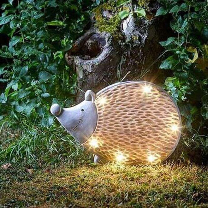 Woodstone In-Lit Hedgehog Solar Garden Decor